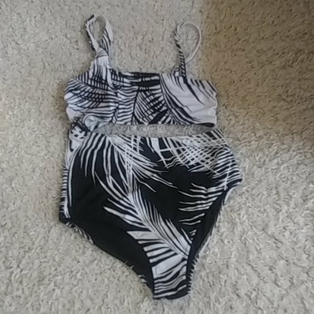 Athleta One Piece Swimsuit.